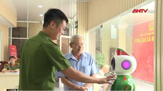 Mô hình tương tác với robot lễ tân tại trụ sở công an xã
