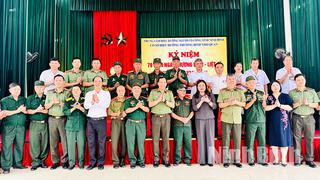 Thứ trưởng Lê Văn Tuyến thăm, tặng quà các thương binh, bệnh binh tại Ninh Bình
