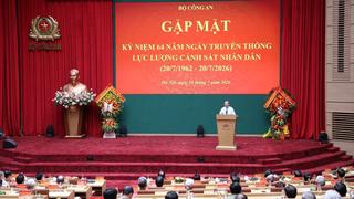 Tổng Bí thư, Chủ tịch nước Tô Lâm dự gặp mặt Kỷ niệm 64 năm Ngày truyền thống lực lượng Cảnh sát nhân dân