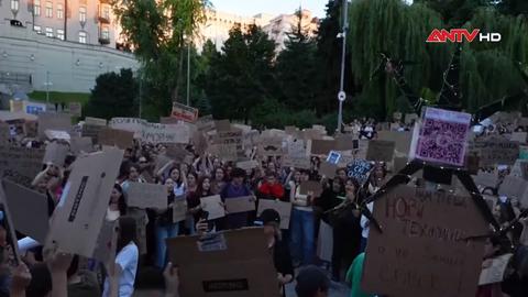 Biểu tình bùng phát sau đợt cải tổ chính phủ Ukraine