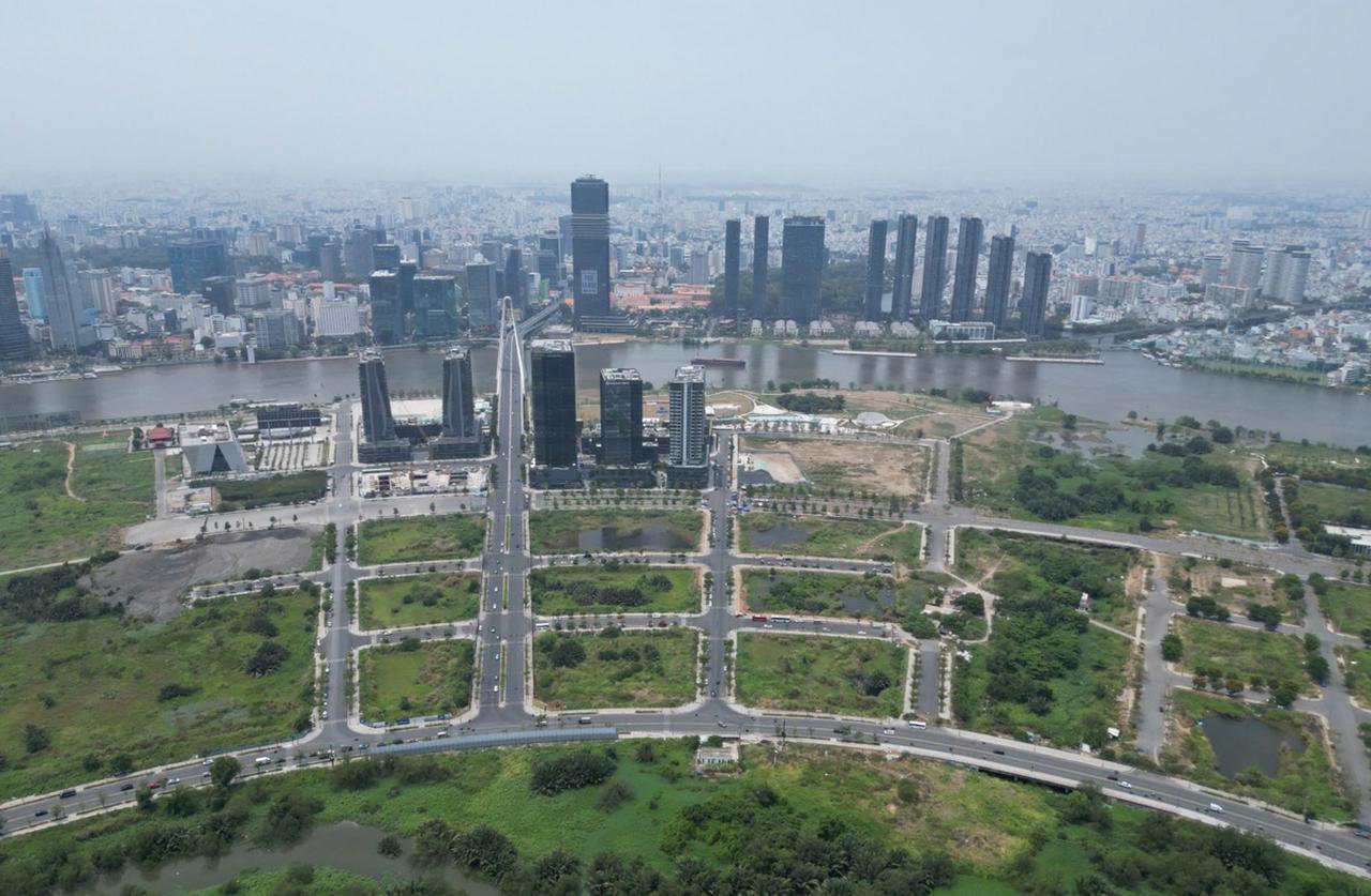 TP Hồ Chí Minh đấu giá 50 khu đất, dự kiến thu gần 97.000 tỷ đồng TP Hồ Chí Minh đấu giá 50 khu đất, dự kiến thu gần 97.000 tỷ đồng