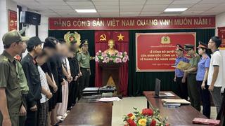 Bộ Công an khen thành tích phá đường dây "rút ruột" thẻ quốc tế