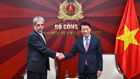 Bộ trưởng Lương Tam Quang tiếp tân Đại sứ Iran