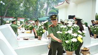 Viết tiếp hành trình tri ân