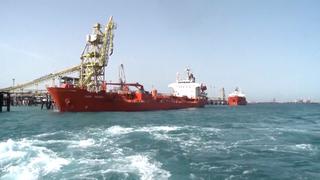 Lượng tàu qua eo biển Bab Al Mandeb giảm mạnh