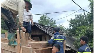 Từ tâm lũ - Những màu áo vì dân