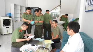 Khởi tố bác sĩ rởm lừa dối khách hàng