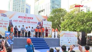 Hơn 5.000 người chung bước vì nạn nhân chất độc da cam