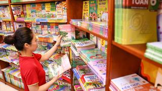 Miễn phí sách giáo khoa: Từ chính sách đến thực tiễn