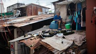 Philippines tạm ngừng việc học trực tiếp do mưa lũ