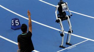 Robot hình người Trung Quốc phá nhiều kỷ lục thể thao