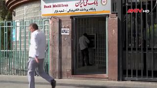 Tỷ giá đồng rial của Iran rơi xuống mức thấp lịch sử