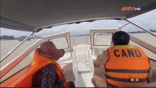 Kịp thời đưa người dân trên xà lan bị viêm ruột thừa vào bờ cấp cứu