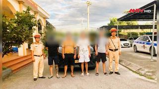 Phát hiện taxi chở người nước ngoài nhập cảnh trái phép
