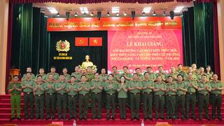 Khai giảng lớp bồi dưỡng cho Phó Cục trưởng, Phó Giám đốc và tương đương