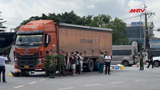 Thăm hỏi gia đình nạn nhân vụ tai nạn đặc biệt nghiêm trọng tại cổng 11