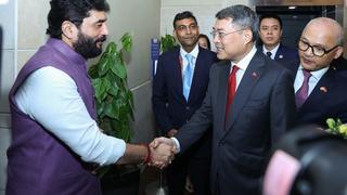 Thủ tướng Lê Minh Hưng đến Ấn Độ tham dự Hội nghị thượng đỉnh BRICS