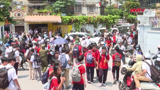 Vì an toàn giao thông cho học sinh