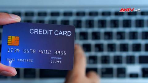 Nhận diện thủ đoạn đánh tráo chip thẻ tín dụng
