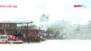 Thực tập phương án chữa cháy, cứu nạn, cứu hộ trên sông Cần Thơ