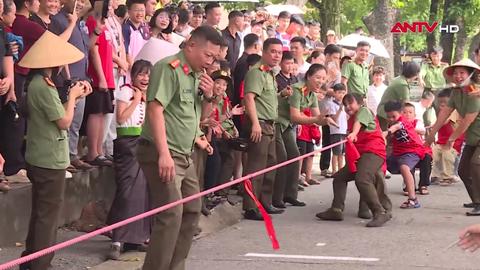  Hội trại “Trăng yêu thương - nâng bước em đến trường”