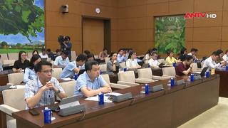 Đề xuất cấm toàn diện thuốc lá điện tử, thuốc lá nung nóng
