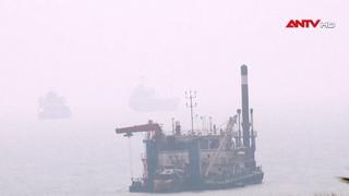 Tàu hàng đi qua eo Hormuz khôi phục cao kỷ lục