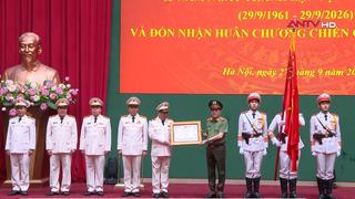 Cục Ngoại tuyến đón nhận Huân chương Chiến công hạng Nhất 