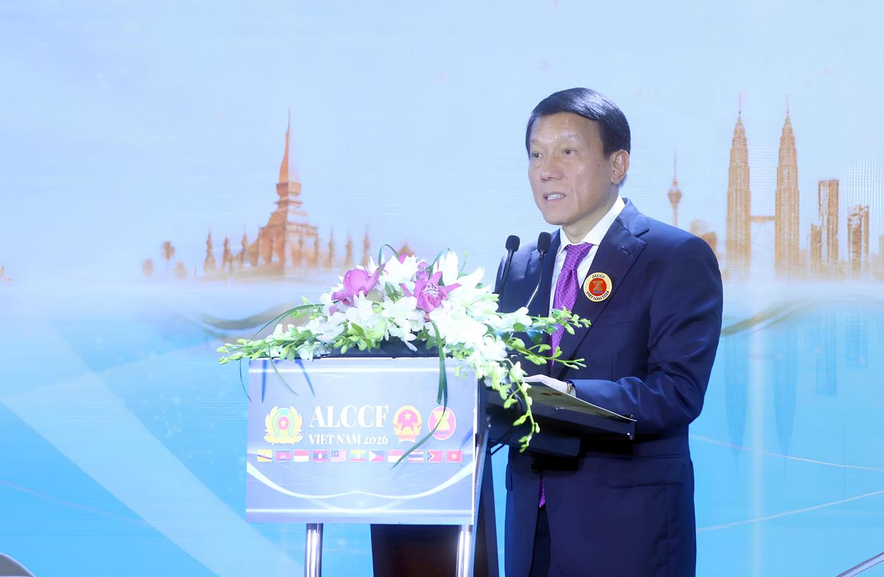 Tăng cường hợp tác vì một ASEAN thượng tôn pháp luật và không có tội phạm truy nã