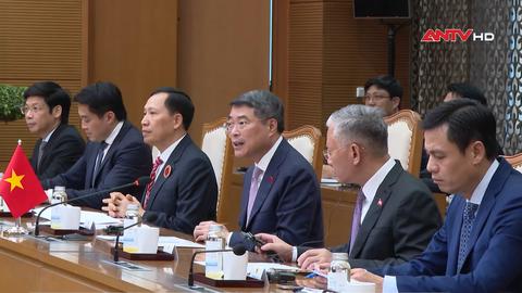 Thủ tướng tiếp Trưởng đoàn các nước ASEAN dự Hội nghị về đấu tranh với tội phạm truy nã